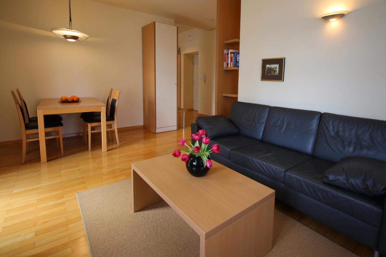 Apartments Villa Boltez Kranj Exterior foto