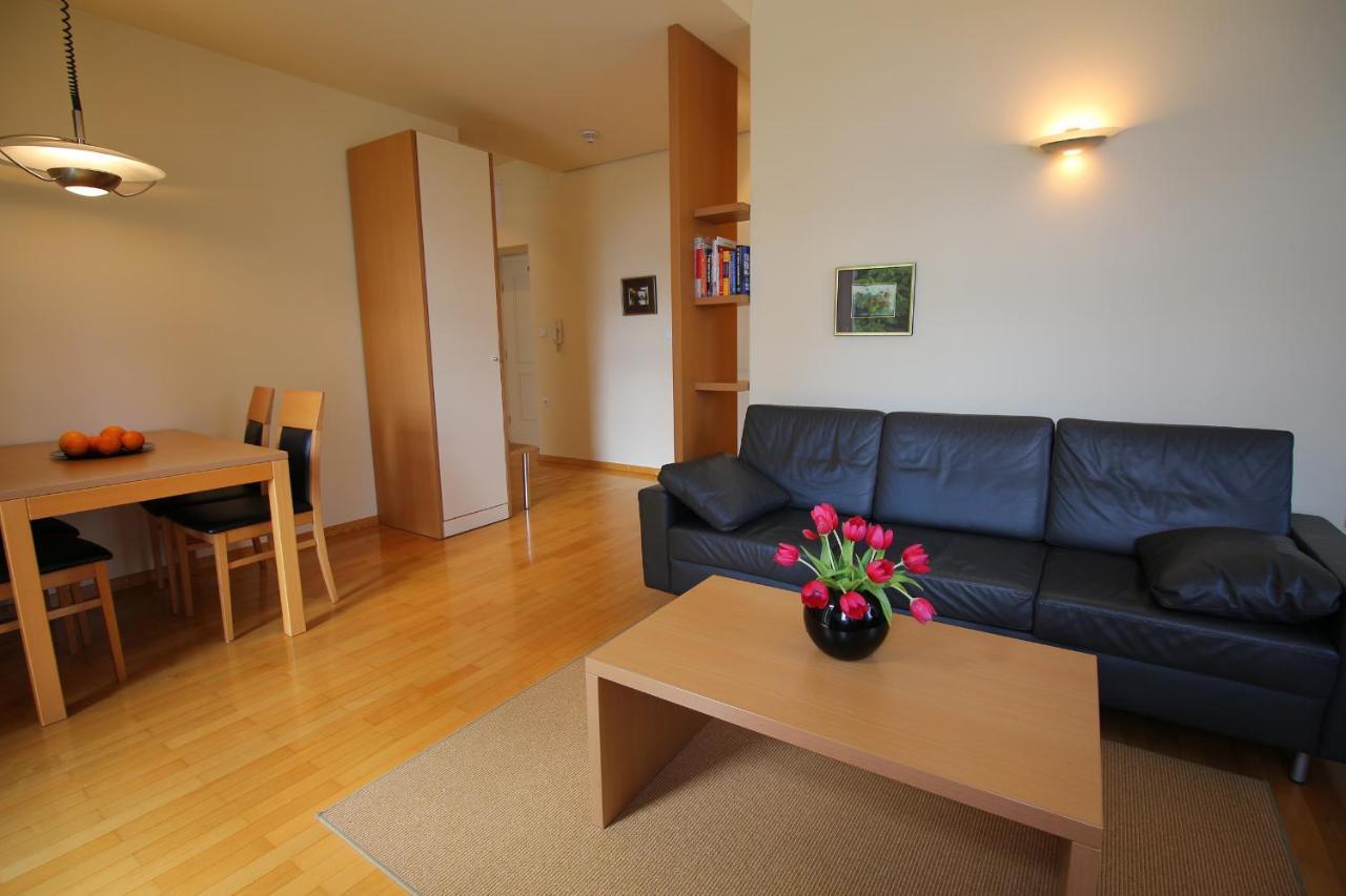 Apartments Villa Boltez Kranj Exterior foto